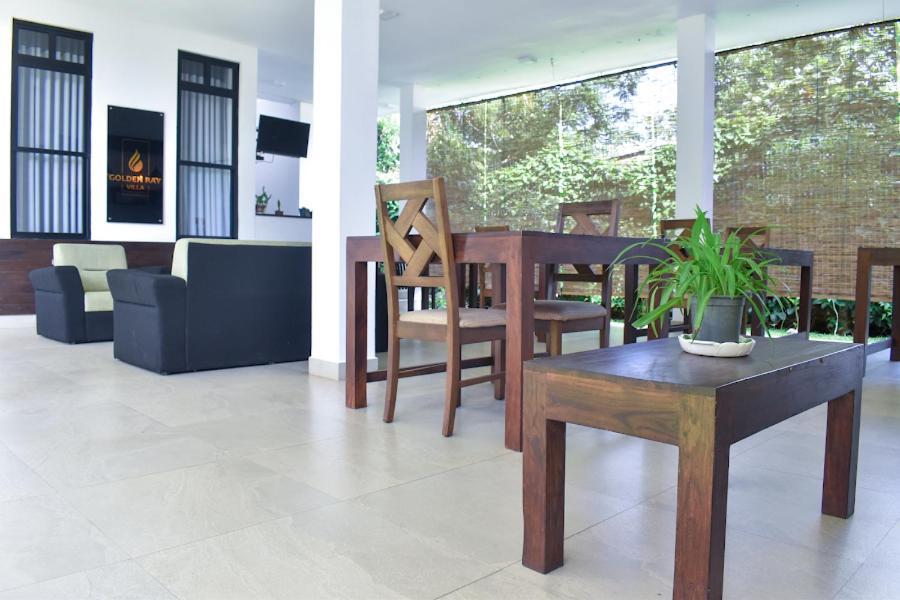 Golden Ray Villa Anuradhapura Exterior foto
